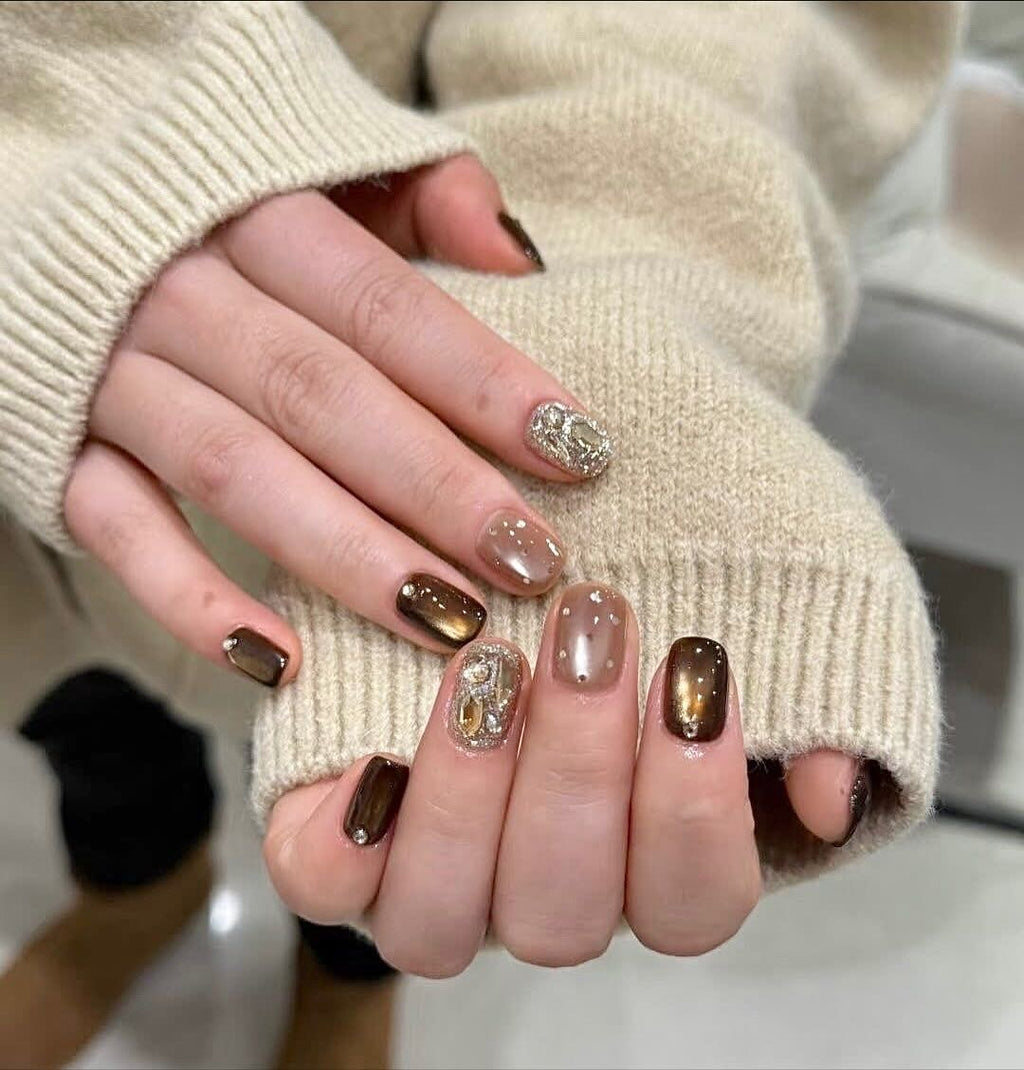 Cosmic Claws